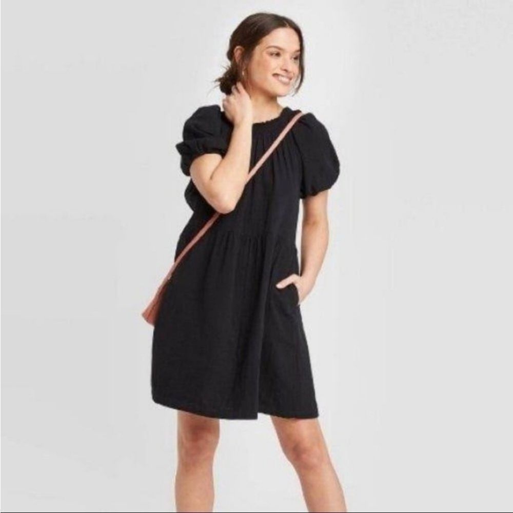 NWT Woman's Black Baby Doll Dress. Super comfortable, perfect for everyday wear,